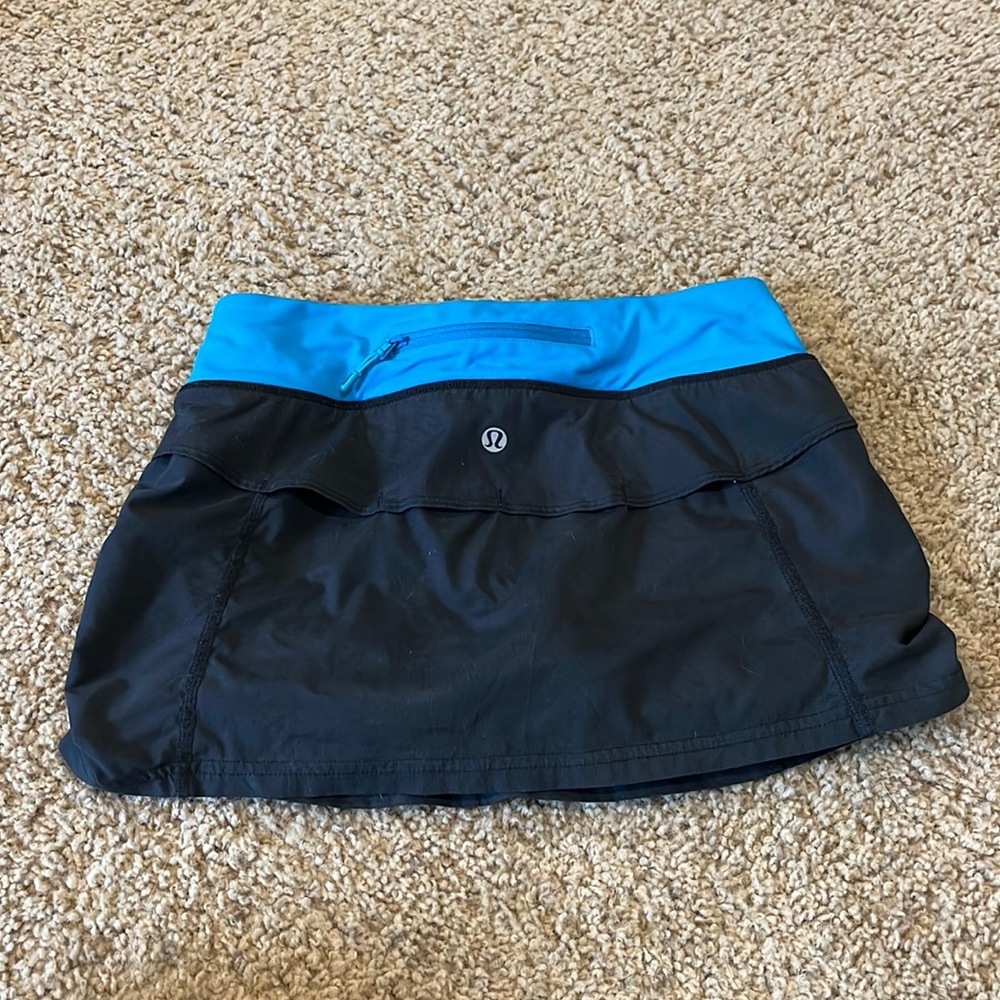 Lululemon skirt !
